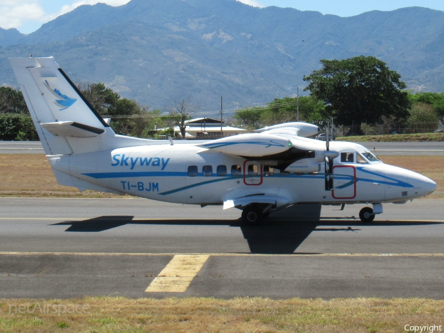 Skyway Costa Rica Let L-410UVP-E20 Turbolet (TI-BJM) | Photo 377813