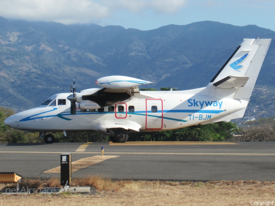 Skyway Costa Rica Let L-410UVP-E20 Turbolet (TI-BJM) | Photo 377812