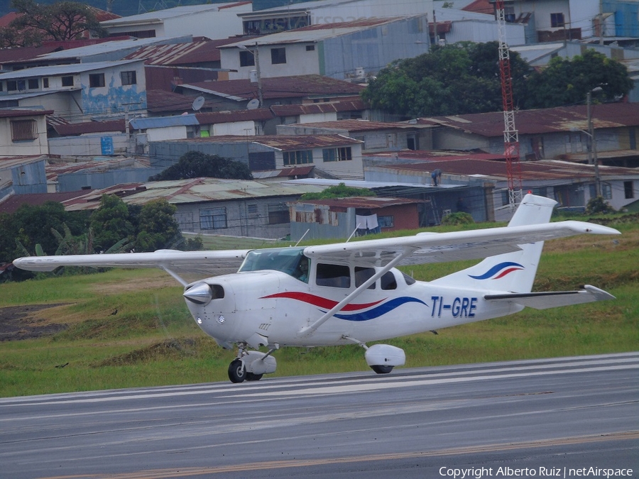 Aerobell Air Charter Cessna U206F Stationair (TI-GRE) | Photo 203701