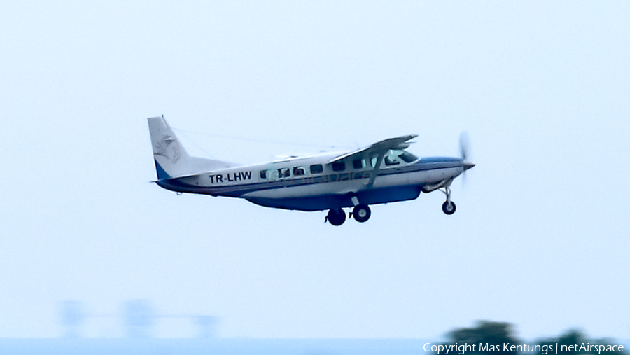 Pegasus Air Services Cessna 208B Grand Caravan EX (TR-LHW) | Photo 476110