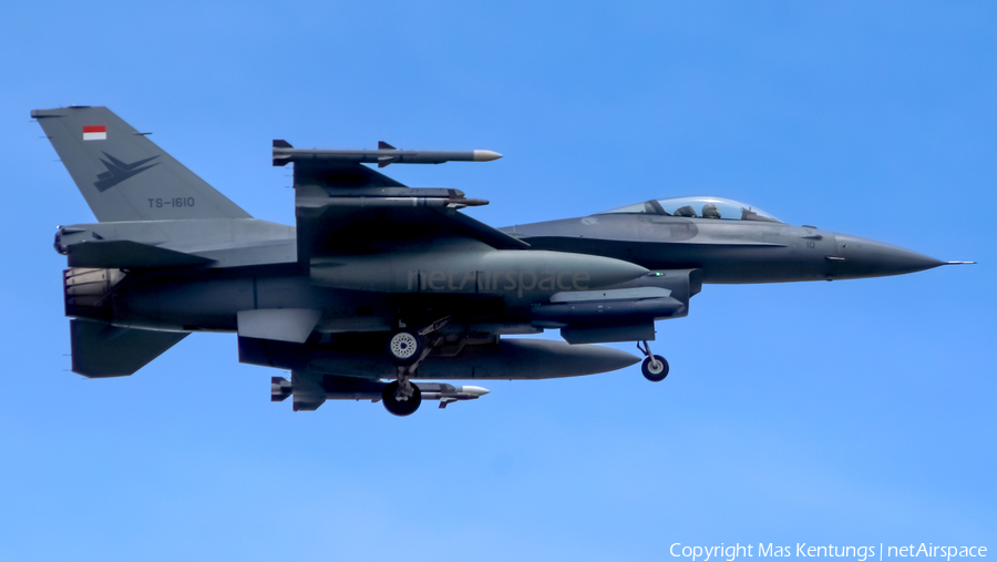 Indonesian Air Force (TNI-AU) General Dynamics F-16A Fighting Falcon (TS-1610) | Photo 470000