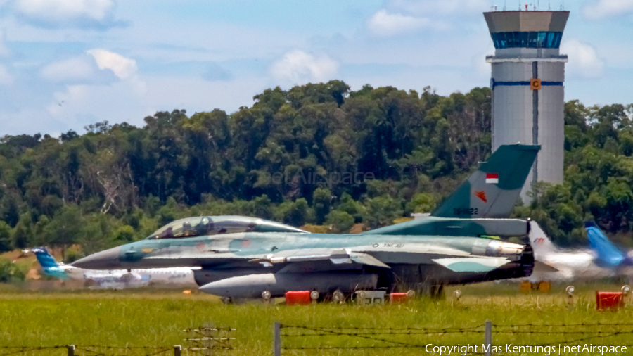 Indonesian Air Force (TNI-AU) General Dynamics F-16D Fighting Falcon (TS-1622) | Photo 464034
