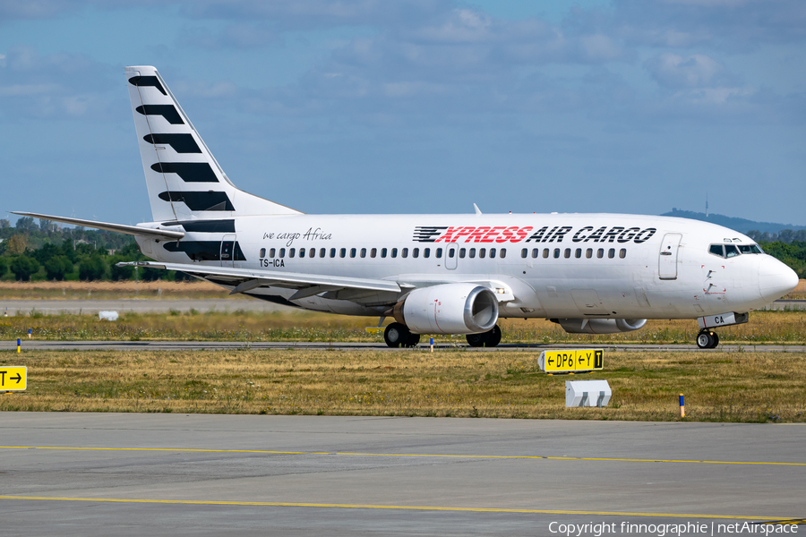 Express Air Cargo Boeing 737-330(QC) (TS-ICA) | Photo 518017