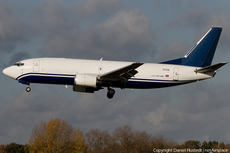 Express Air Cargo Boeing 737-3G7(SF) (TS-ICB) | Photo 409891