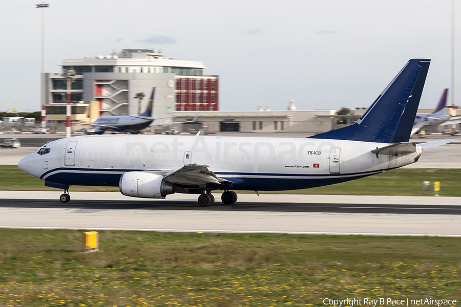 Express Air Cargo Boeing 737-3G7(SF) (TS-ICB) | Photo 205606