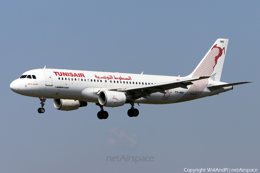 Tunisair Airbus A320-214 (TS-IMV) | Photo 509742