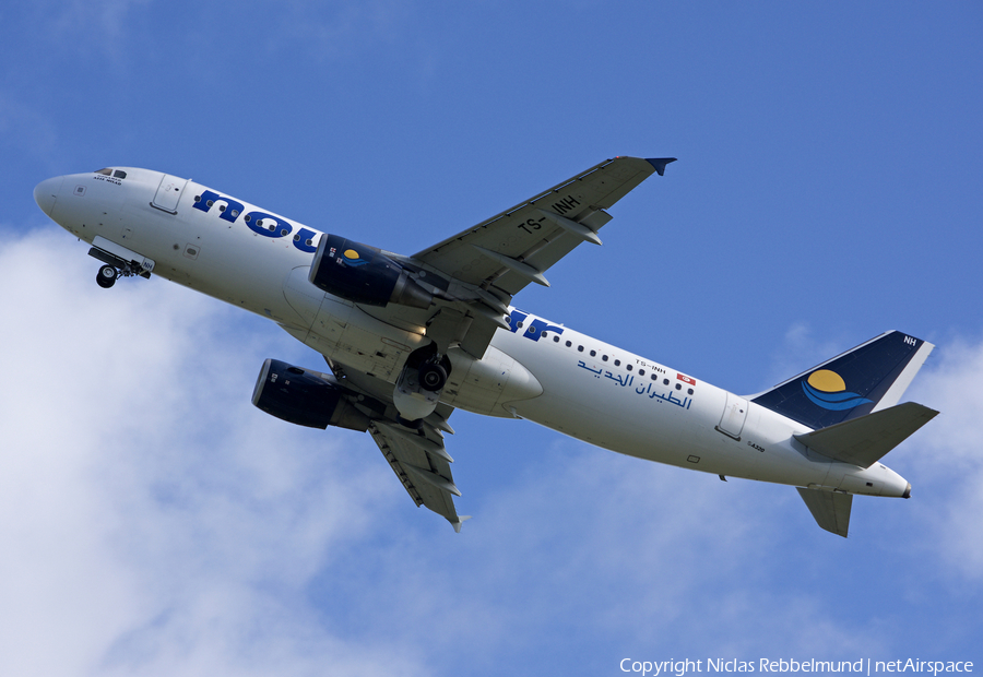 Nouvelair Tunisie Airbus A320-211 (TS-INH) | Photo 249543