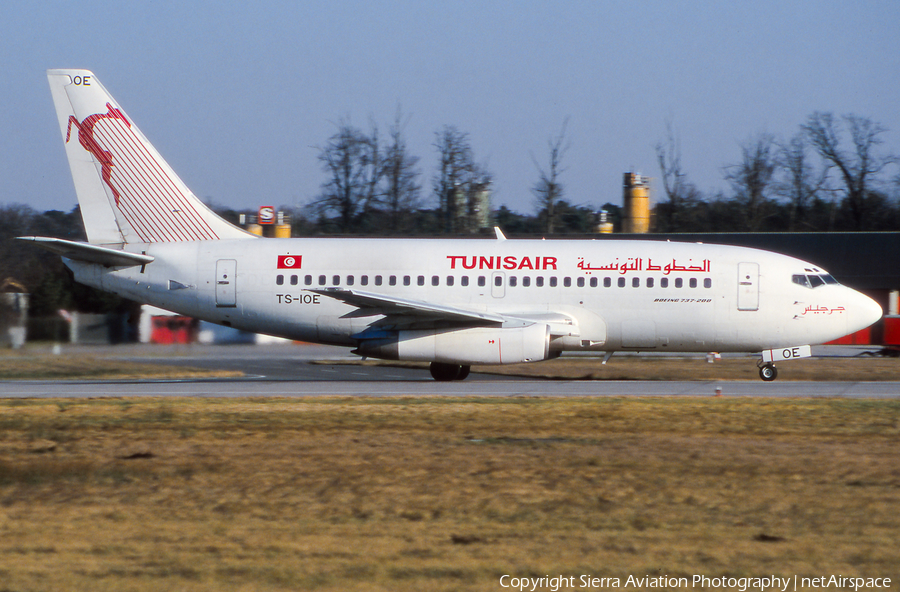 Tunisair Boeing 737-2H3(Adv) (TS-IOE) | Photo 337922