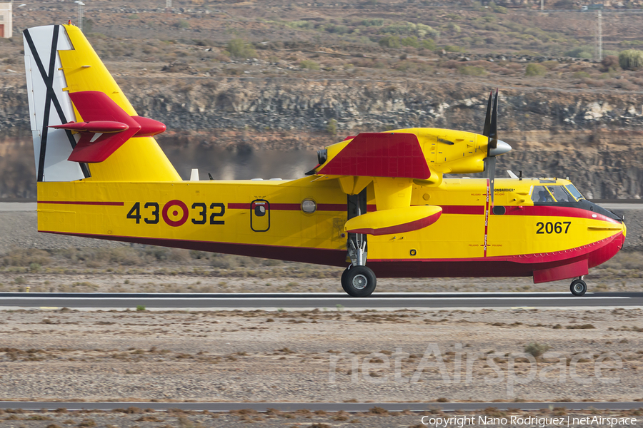 Spanish Air Force (Ejército del Aire) Canadair CL-415 (UD.14-02) | Photo 118379