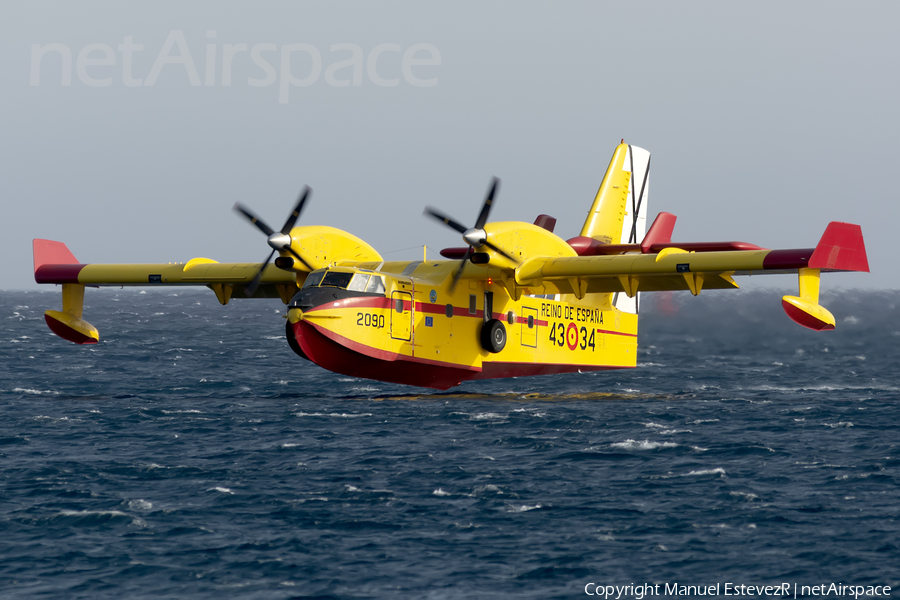 Spanish Air Force (Ejército del Aire) Canadair CL-415 (UD.14-04) | Photo 449088