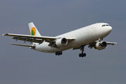 Uzbekistan Airways Cargo Airbus A300B4-622R(F) (UK31004) at  Hamburg - Fuhlsbuettel (Helmut Schmidt), Germany