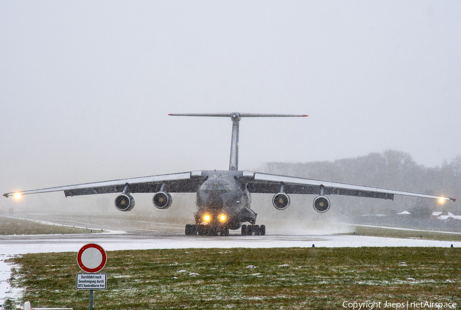 Uzbekistan Air Force Ilyushin Il-76MD (UK-76008) | Photo 426514