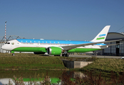 Uzbekistani Government Boeing 787-8(BBJ) (UK001) at  Hamburg - Fuhlsbuettel (Helmut Schmidt), Germany