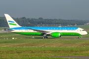 Uzbekistani Government Boeing 787-8(BBJ) (UK001) at  Hamburg - Fuhlsbuettel (Helmut Schmidt), Germany