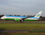 Uzbekistani Government Boeing 787-8(BBJ) (UK001) at  Hamburg - Fuhlsbuettel (Helmut Schmidt), Germany