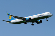 Uzbekistan Airways Airbus A321-253NX (UK32101) at  London - Heathrow, United Kingdom