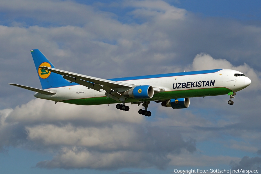 Uzbekistan Airways Boeing 767-33PF(ER) (UK67001) | Photo 117524