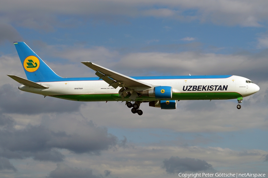 Uzbekistan Airways Boeing 767-33PF(ER) (UK67001) | Photo 117525