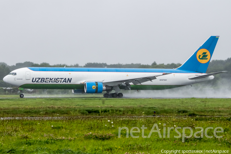 Uzbekistan Airways Boeing 767-33PF(ER) (UK67001) | Photo 117864