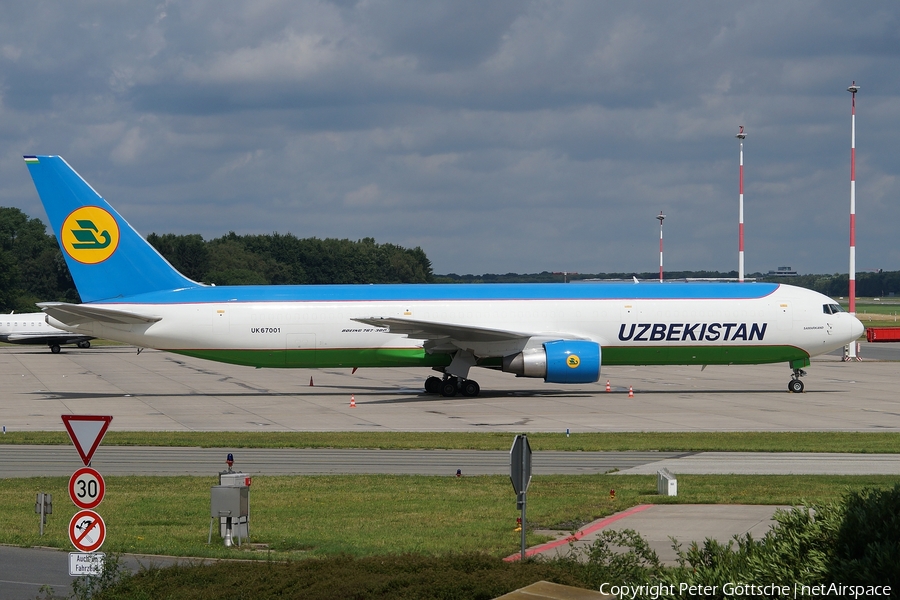 Uzbekistan Airways Boeing 767-33PF(ER) (UK67001) | Photo 81651