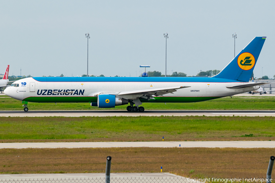 Uzbekistan Airways Boeing 767-33PF(ER) (UK67001) | Photo 507623