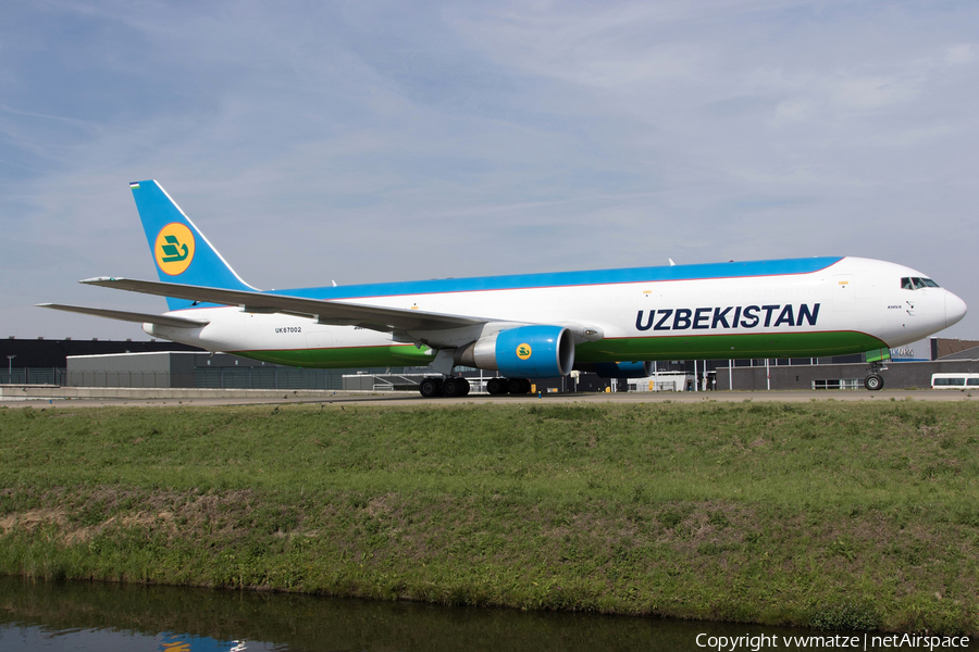 Uzbekistan Airways Cargo Boeing 767-33PF(ER) (UK67002) | Photo 429533