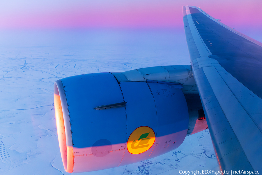 Uzbekistan Airways Boeing 767-33P(ER) (UK67004) | Photo 668389