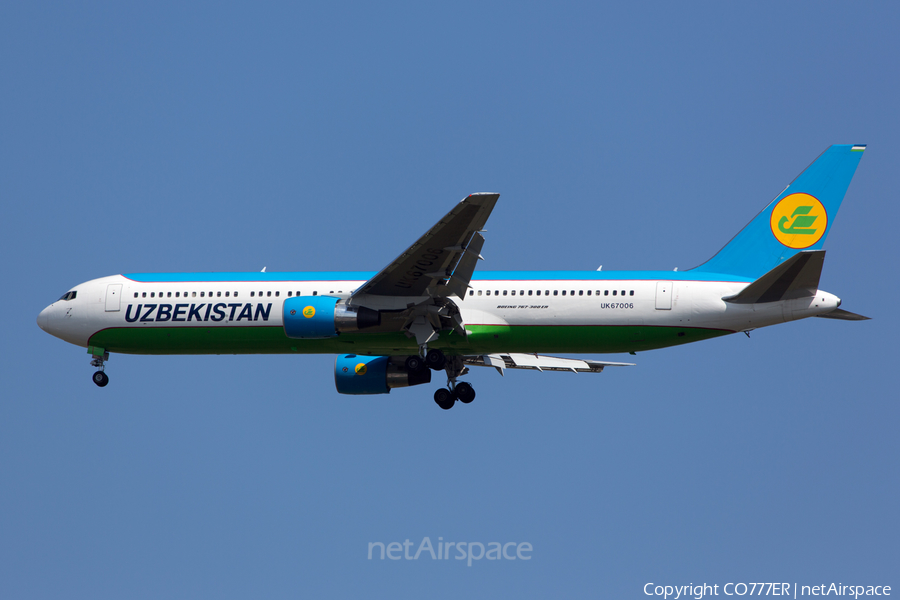 Uzbekistan Airways Boeing 767-33P(ER) (UK67006) | Photo 60965