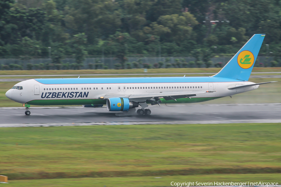 Uzbekistan Airways Boeing 767-33P(ER) (UK67006) | Photo 188878