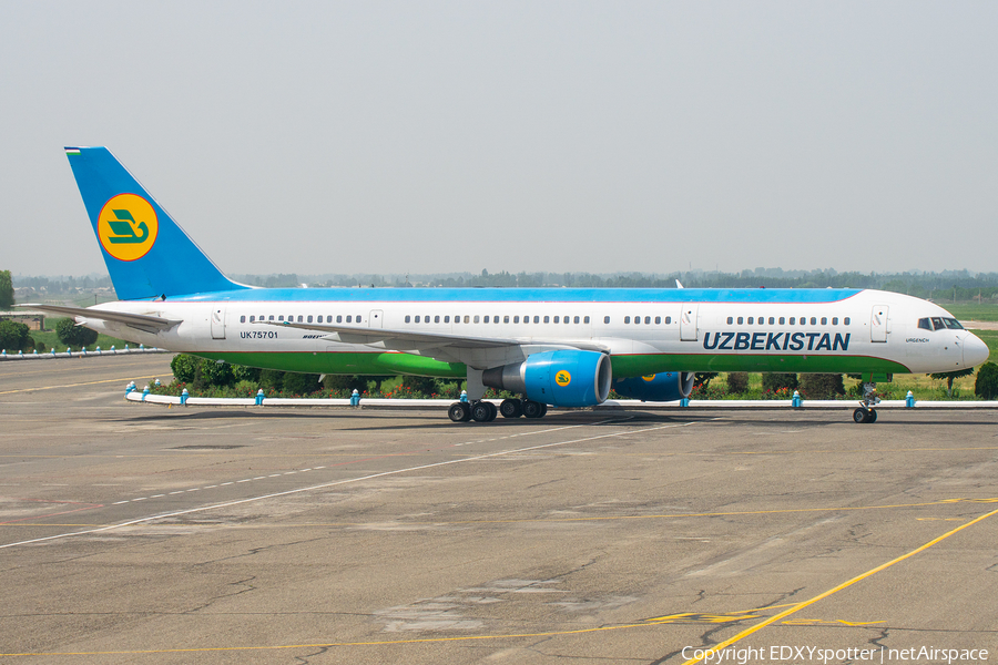 Uzbekistan Airways Boeing 757-23P (UK75701) | Photo 507540