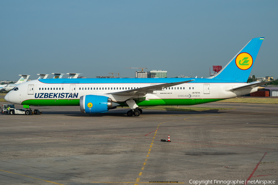Uzbekistan Airways Boeing 787-8 Dreamliner (UK78701) | Photo 679443