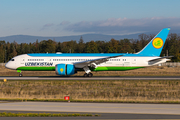 Uzbekistan Airways Boeing 787-8 Dreamliner (UK78704) at  Frankfurt am Main, Germany