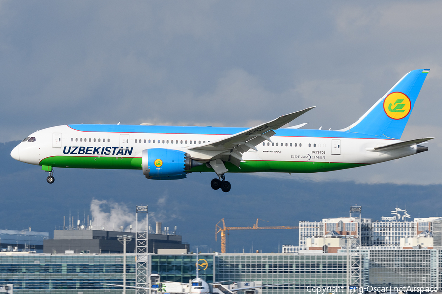 Uzbekistan Airways Boeing 787-8 Dreamliner (UK78705) | Photo 537539
