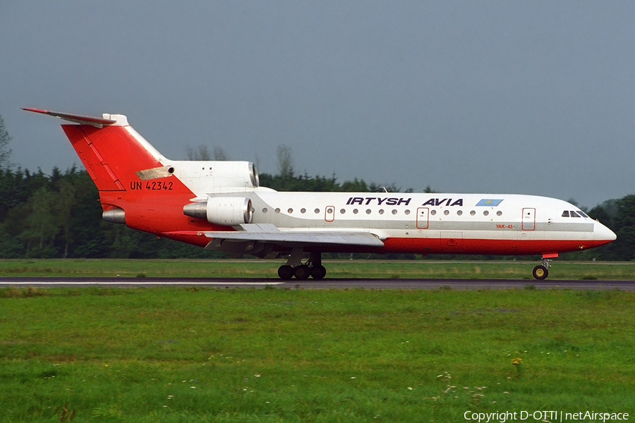 Irtysh Avia Yakovlev Yak-42 (UN-42342) | Photo 365180