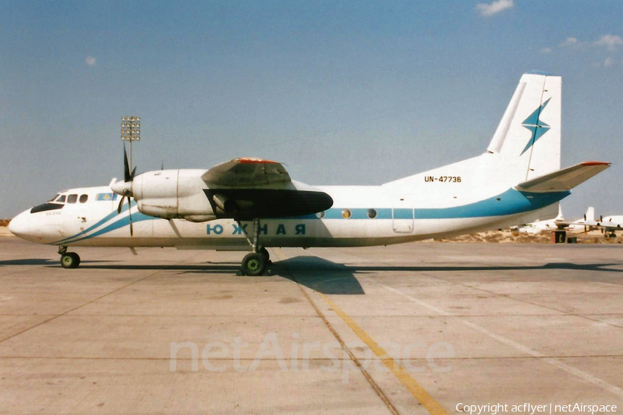 Yuzhnaya Aircompany Antonov An-24B (UN-47736) | Photo 402984
