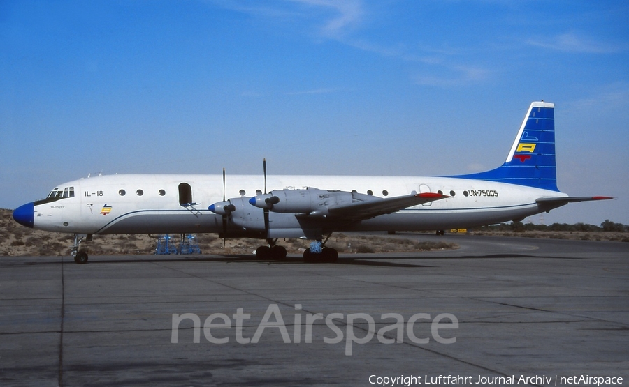 LAT - Lignes Aeriennes du Tschad Ilyushin Il-18D (UN-75005) | Photo 406919