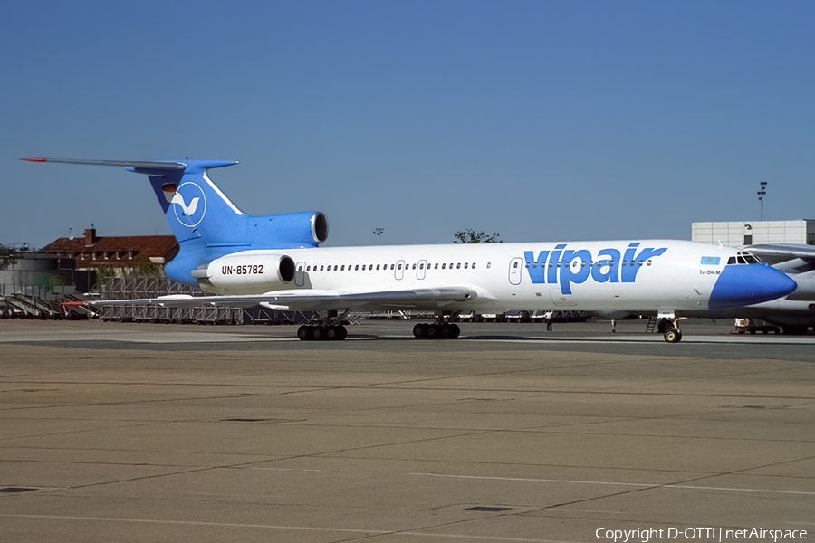 Vipair Tupolev Tu-154M (UN-85782) | Photo 413509