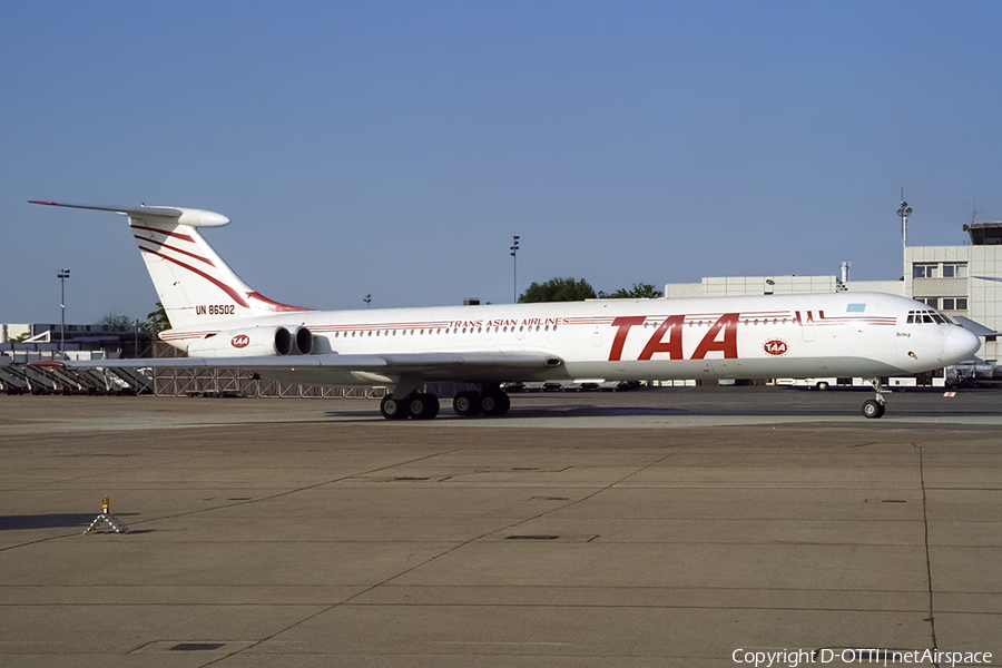 Trans Asian Airlines - TAA Ilyushin Il-62 (UN-86502) | Photo 413934