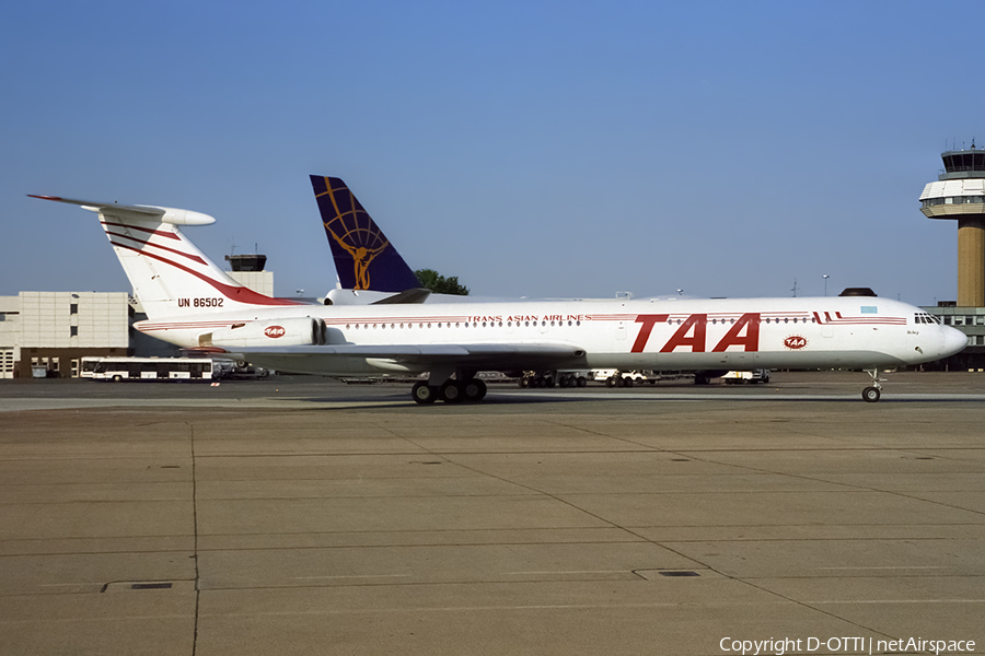 Trans Asian Airlines - TAA Ilyushin Il-62 (UN-86502) | Photo 413935