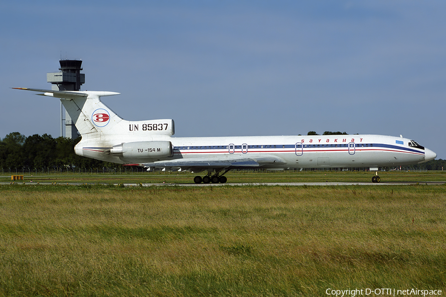 Sayakhat Airlines Tupolev Tu-154M (UN85837) | Photo 502155