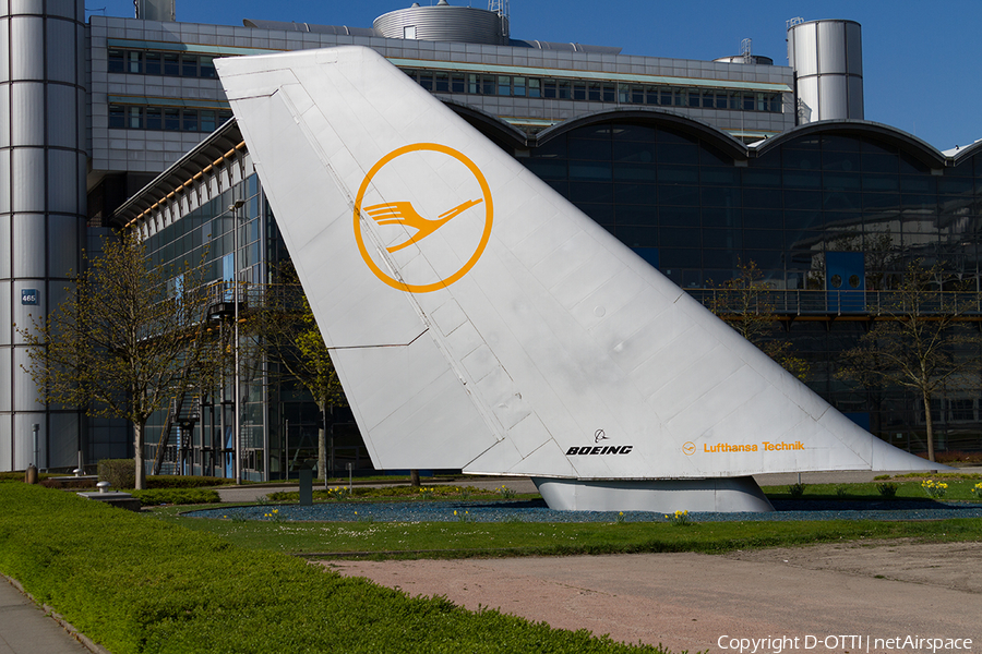 Lufthansa Technik Boeing 747-400 (UNKNOWN) | Photo 154742