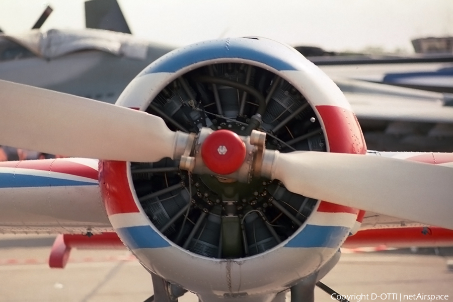 (Private) Yakovlev Yak-55 (UNKNOWN) | Photo 233832