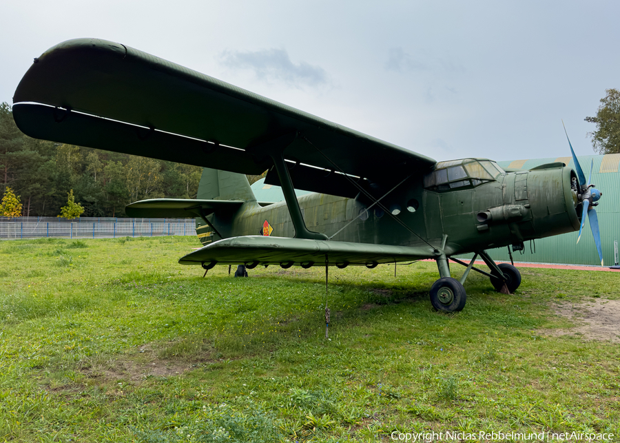 East German Air Force Antonov An-2R (UNMARKED) | Photo 593187