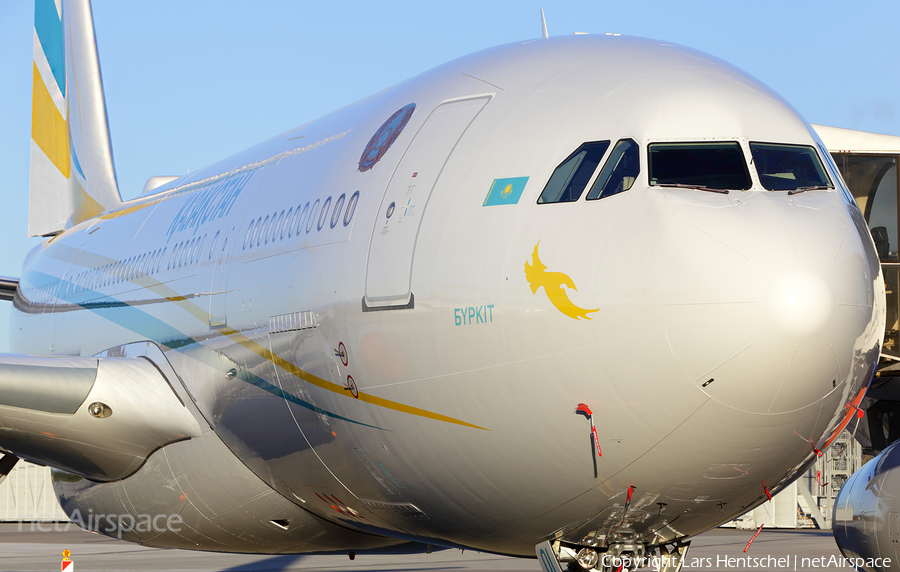 Kazakhstan Government Airbus A330-243(Prestige) (UP-A3001) | Photo 137822