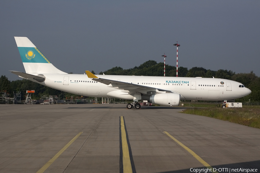 Kazakhstan Government Airbus A330-243(Prestige) (UP-A3001) | Photo 409353