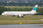 Kazakhstan Government Boeing 757-2M6 (UP-B5701) at  Budapest - Ferihegy International, Hungary