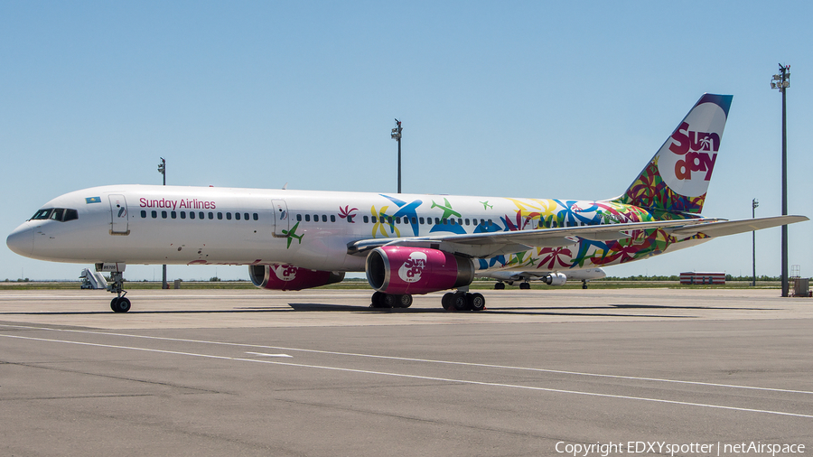 Sunday Airlines Boeing 757-204 (UP-B5705) | Photo 335387