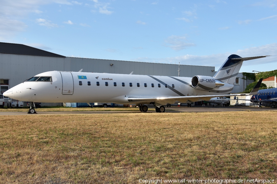 Comlux Aviation Bombardier CRJ-200ER (UP-C8505) | Photo 405193
