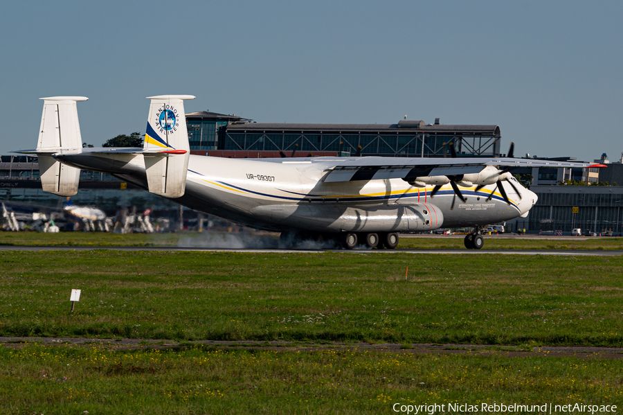 Antonov Airlines Antonov An-22A (UR-09307) | Photo 402675