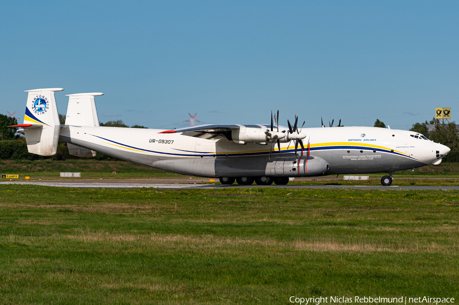 Antonov Airlines Antonov An-22A (UR-09307) | Photo 402688